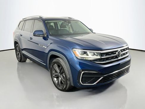 Used 2022 Volkswagen Atlas SEL R-Line AWD/4WD image 4