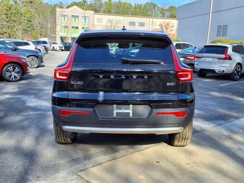 New 2025 Volvo XC40 B5 Plus w/ Protection Package Premier image 4