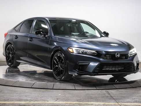 Used 2022 Honda Civic Sport image 5