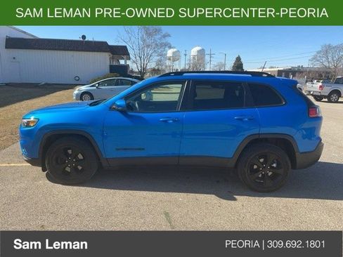 Used 2021 Jeep Cherokee Latitude Plus FWD image 7