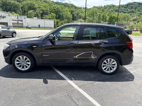 Used 2016 BMW X3 xDrive28i AWD/4WD image 2