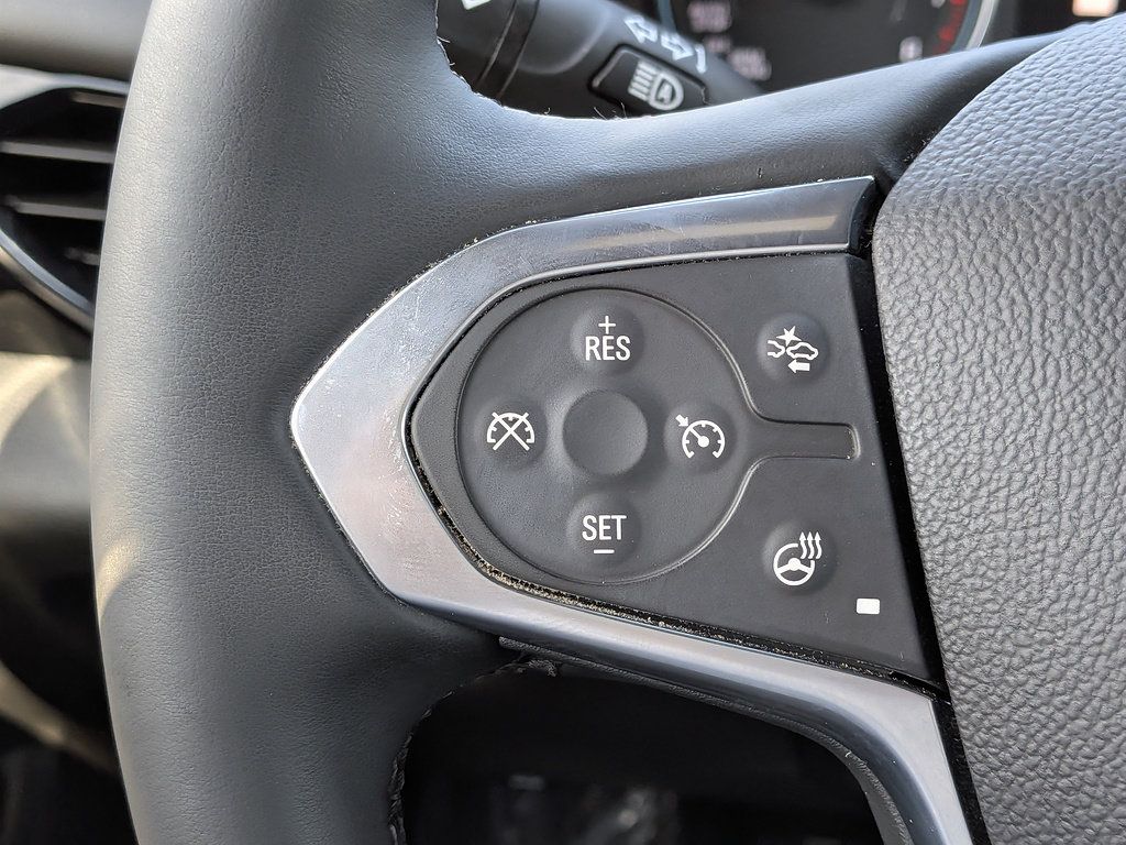Used 2023 Chevrolet Traverse RS AWD/4WD image 54