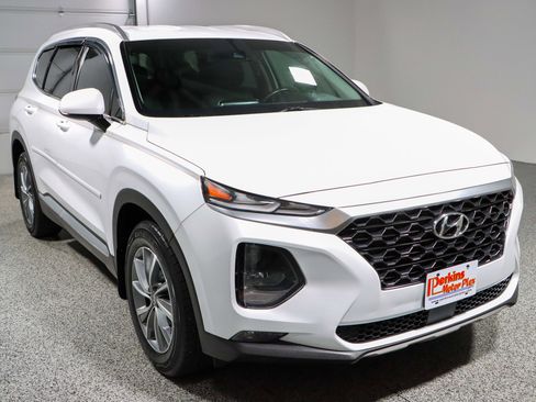 Used 2020 Hyundai Santa Fe SEL w/ Convenience Package image 5