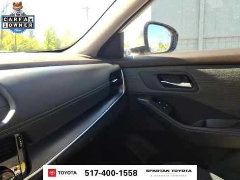 Used 2021 Nissan Rogue SV AWD/4WD image 23