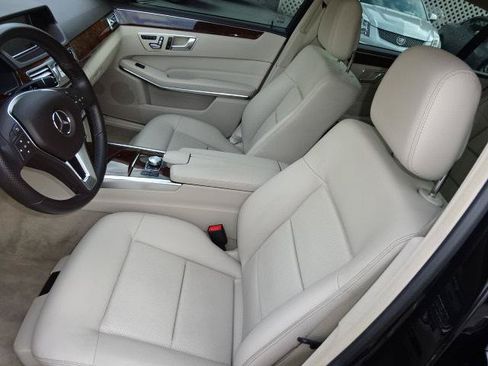 Used 2014 Mercedes-Benz E 350 Sedan image 7