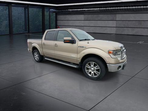 Used 2014 Ford F150 Lariat w/ Equipment Group 502A Luxury image 2