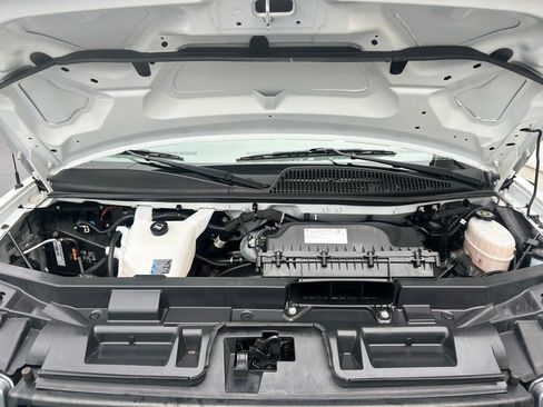 Used 2023 Chevrolet Express 2500 w/ Driver Convenience Package image 32