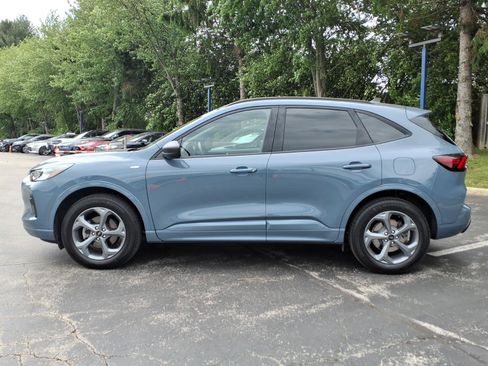 Certified 2024 Ford Escape ST-Line w/ Tech Pack #1 AWD/4WD image 7