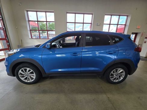 Used 2018 Hyundai Tucson SE AWD/4WD image 3