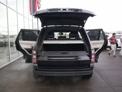 Used 2015 Land Rover Range Rover Supercharged AWD/4WD image 5