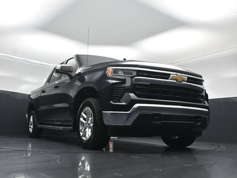 Used 2023 Chevrolet Silverado 1500 LT AWD/4WD image 42