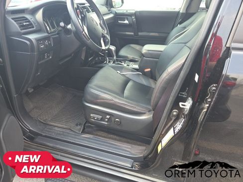 Used 2023 Toyota 4Runner TRD Off-Road Premium AWD/4WD image 5