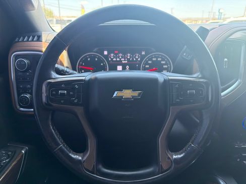 Used 2023 Chevrolet Silverado 2500 High Country w/ Z71 Off-Road Package AWD/4WD image 24