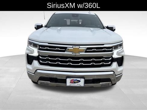 Used 2022 Chevrolet Silverado 1500 LTZ image 10
