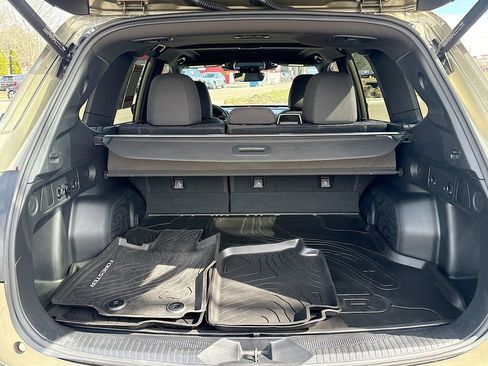 Used 2025 Subaru Forester Premium w/ Convenience Package #1 image 25