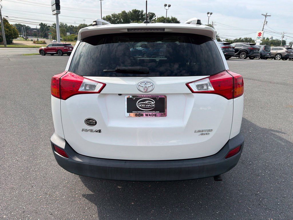 Used 2014 Toyota RAV4 Limited w/ Technology Package AWD/4WD image 4