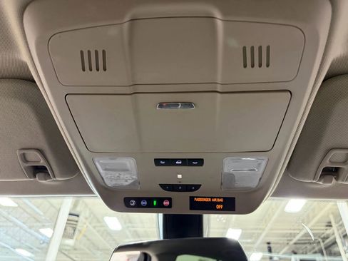 Used 2019 Buick Envision Essence image 50