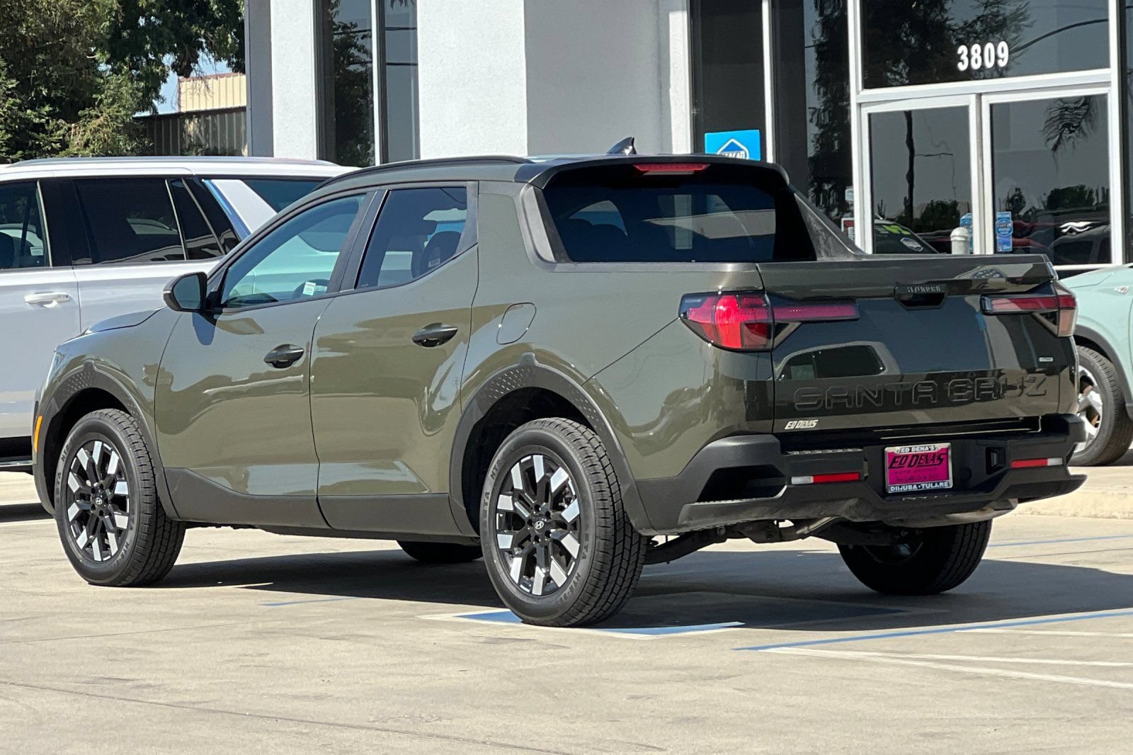Used 2025 Hyundai Santa Cruz SEL AWD/4WD image 7