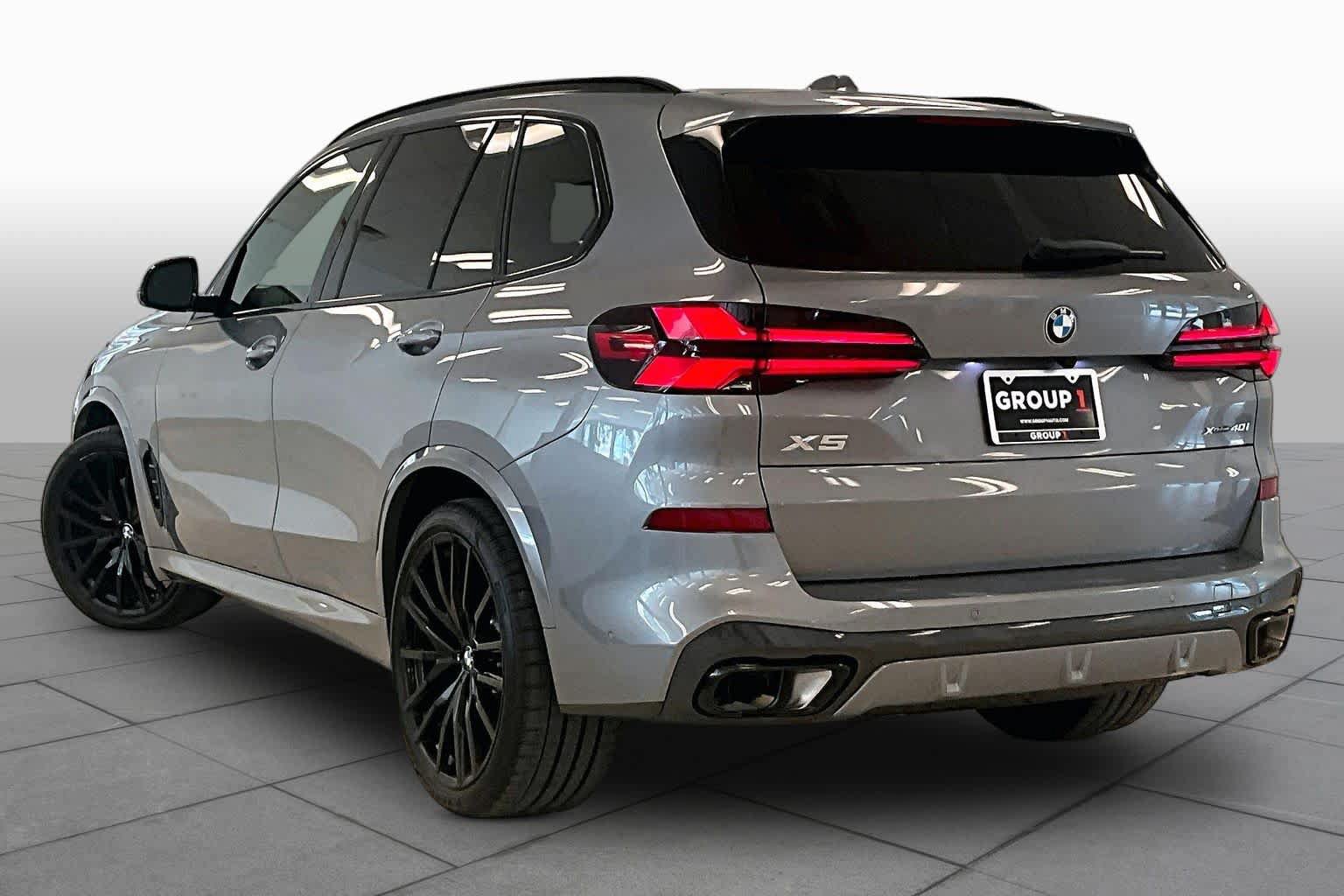 Used 2026 BMW X5 xDrive40i w/ Executive Package AWD/4WD image 11
