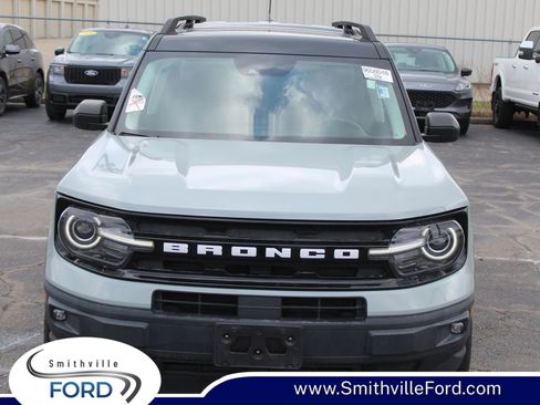 Used 2021 Ford Bronco Sport Outer Banks w/ Outer Banks Package image 1