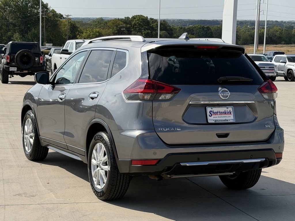 Used 2019 Nissan Rogue SV FWD image 6