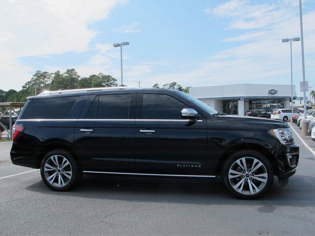 Used 2021 Ford Expedition Max Platinum RWD image 2
