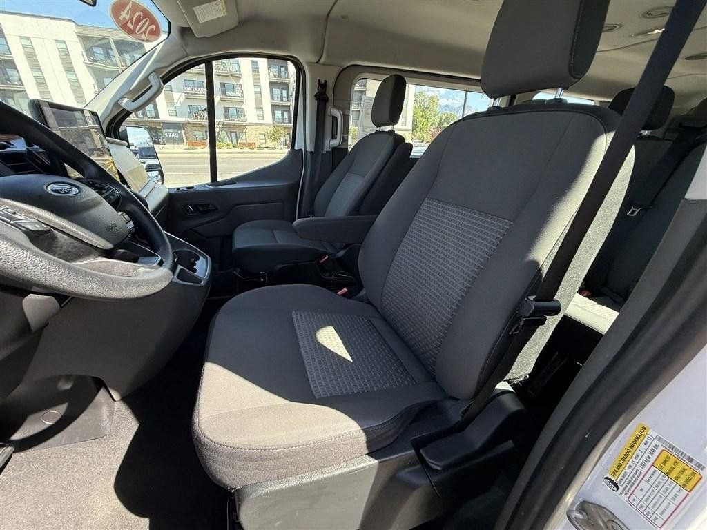 Used 2024 Ford Transit 350 XLT RWD image 12
