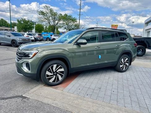 New 2026 Volkswagen Atlas SE AWD/4WD image 3