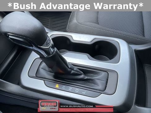 Used 2022 Chevrolet Colorado LT w/ LT Convenience Package image 16