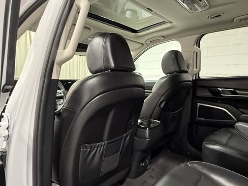 Used 2024 Kia Telluride S w/ S Sunroof Package AWD/4WD image 17