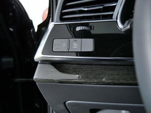 New 2026 Audi Q7 2.0T Premium image 21