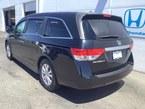Used 2016 Honda Odyssey SE image 4