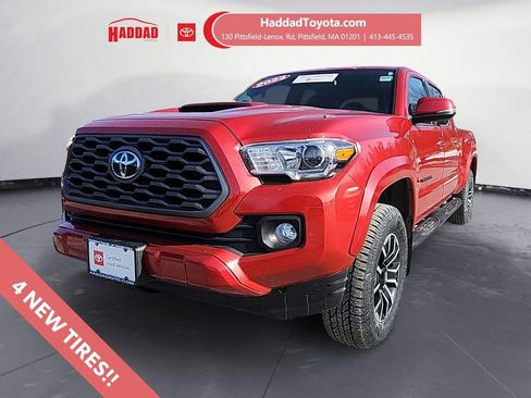 Certified 2023 Toyota Tacoma TRD Sport image 1