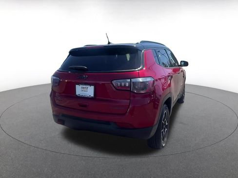 Used 2025 Jeep Compass Trailhawk AWD/4WD image 14