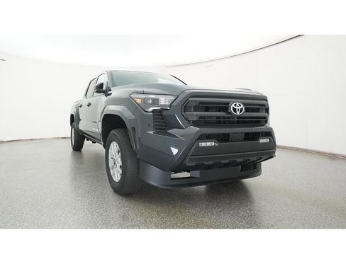 New 2025 Toyota Tacoma SR5 image 30