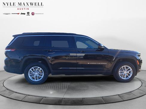New 2025 Jeep Grand Cherokee L Laredo w/ Luxury Tech Group I image 17