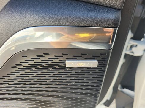 Certified 2025 GMC Acadia Elevation image 23