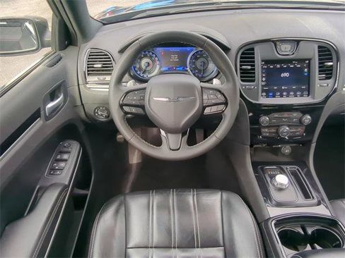 Certified 2023 Chrysler 300 S image 17