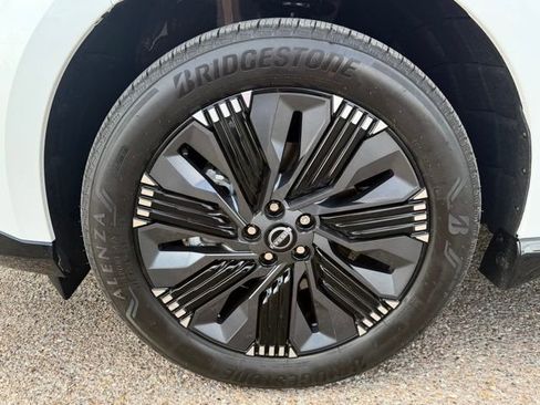 Certified 2026 Nissan Murano Platinum w/ Cargo Package AWD/4WD image 60