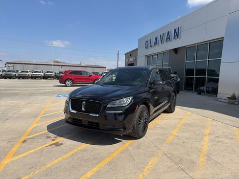 Used 2022 Lincoln Corsair Reserve w/ Equipment Group 201A image 3