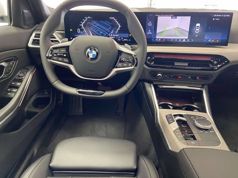 Used 2025 BMW 330i xDrive Sedan w/ Convenience Package AWD/4WD image 9