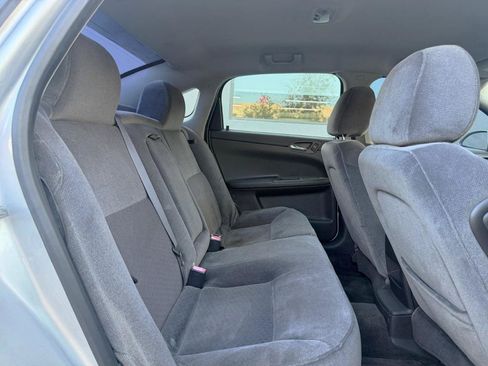Used 2012 Chevrolet Impala LT FWD image 19