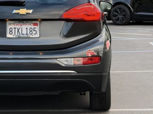 Used 2017 Chevrolet Bolt LT FWD image 9