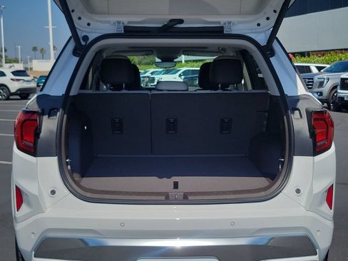 New 2026 GMC Terrain Denali AWD/4WD image 6