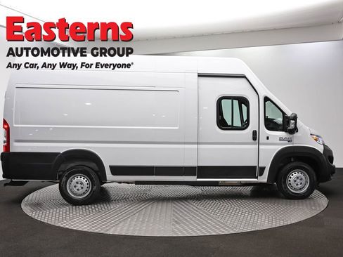 Used 2024 RAM ProMaster 3500 w/ Delivery Van Package FWD image 4