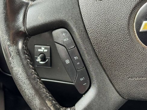 Used 2020 Chevrolet Express 2500 w/ Driver Convenience Package RWD image 25