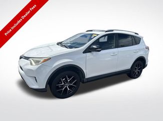 Used 2018 Toyota RAV4 SE w/ Power Extra Value Package FWD video 1