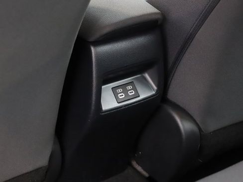 Used 2024 Toyota Corolla LE image 17