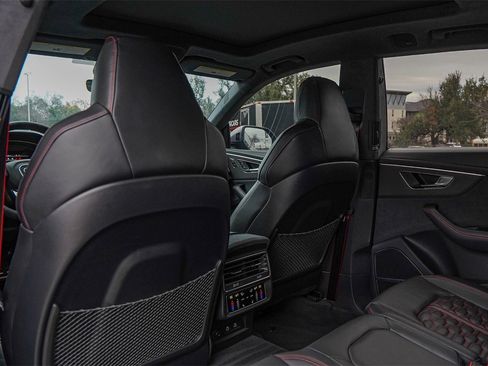 Used 2023 Audi RS Q8 image 29