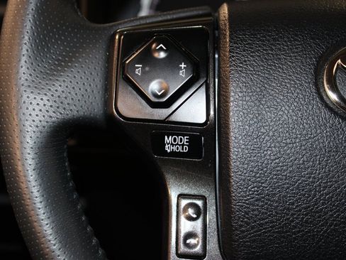 Used 2023 Toyota 4Runner TRD Off-Road image 11